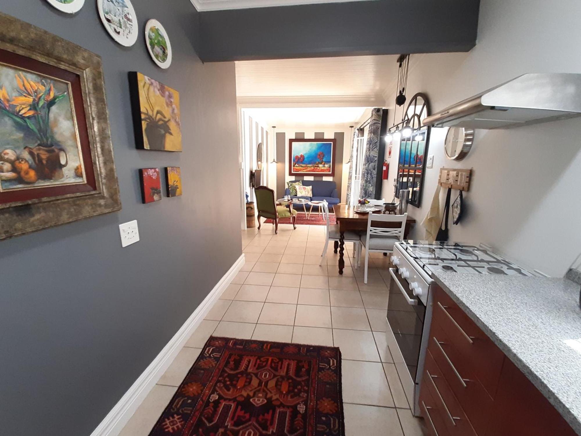 At 98 On Lynburn Guest House Pretoria-Noord Værelse billede